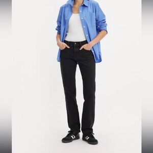 NWT Levi’s Middy Straight